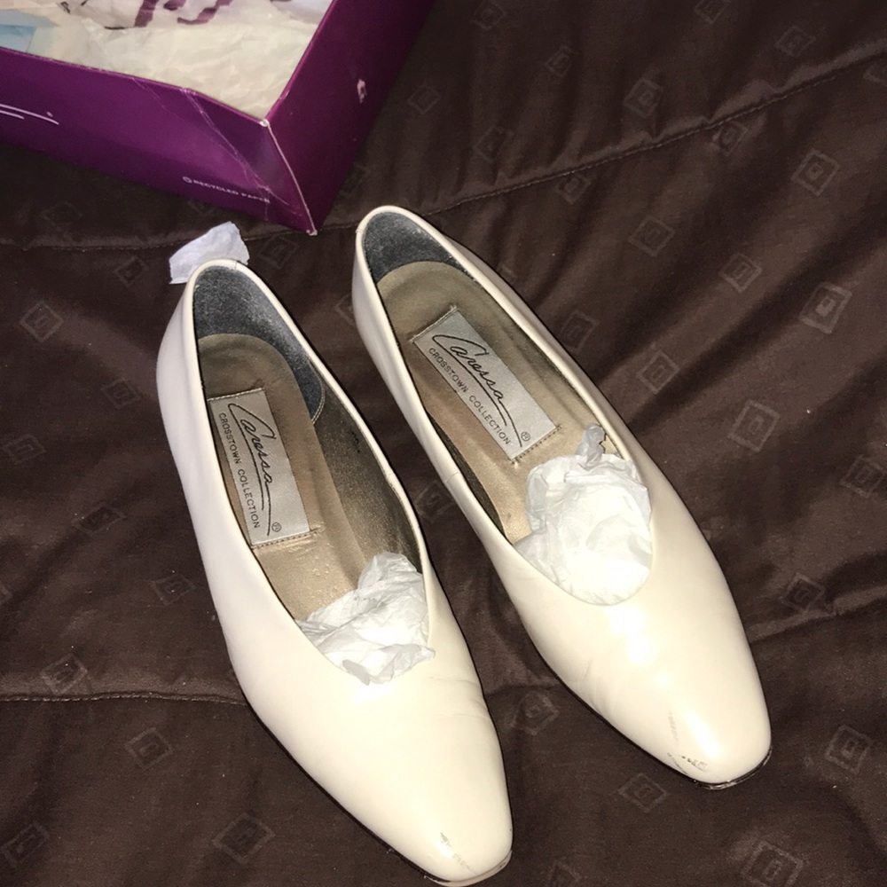 Caressa crosstown collection white heels